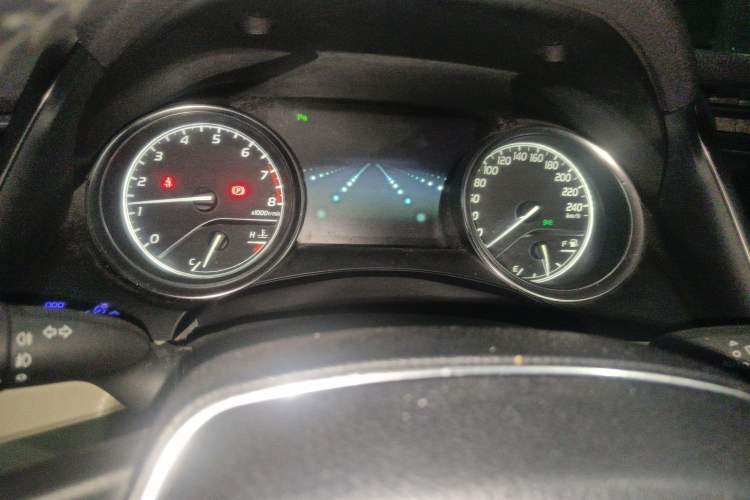 Used Toyota Camry 2019 2.0G Luxury Edition China VI Standard