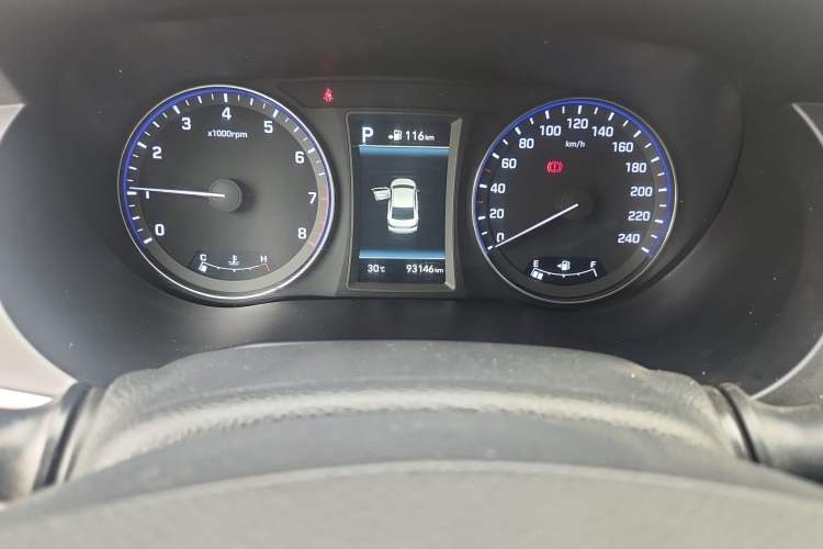 Used Hyundai Mistra 2019 1.8L Automatic Smart GLS Commemorative Model China VI Standard Odometer Close Up