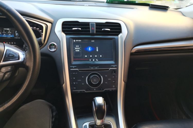 Used Ford Mondeo 2013 2.0L GTDi 200 Fashion Edition
