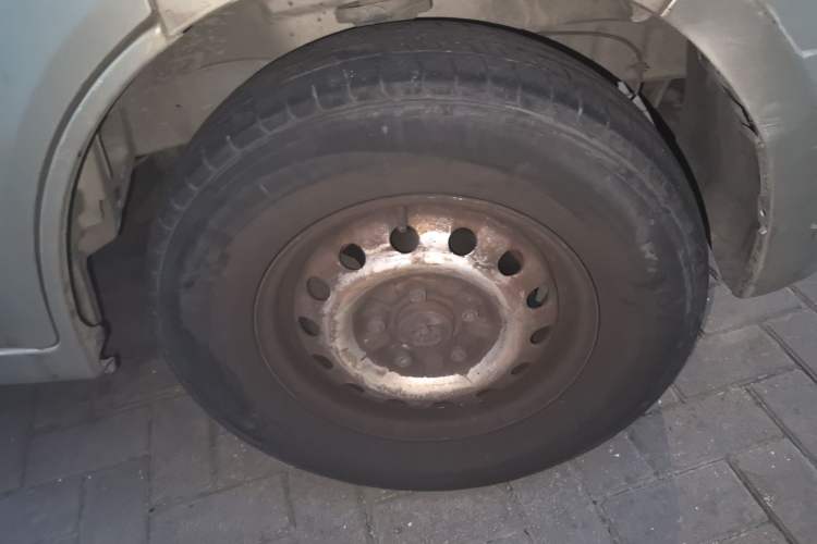 Used CHANGAN KAICHENG Star 9 2015 1.5L Base Version 4G15S Right Front Wheel Hub