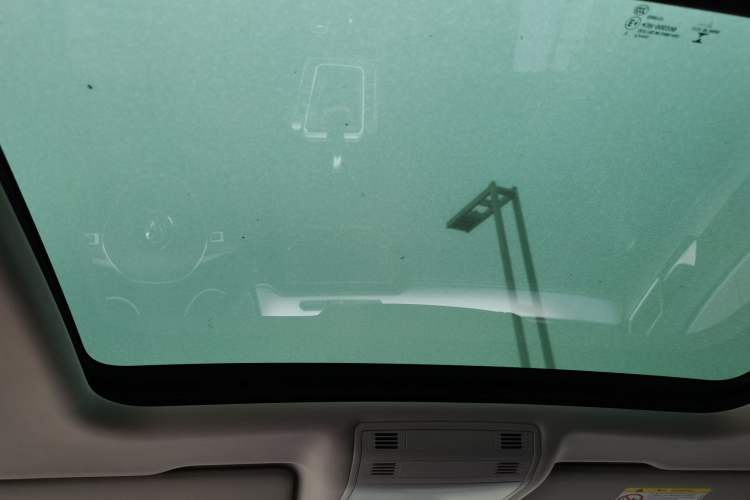 Used Volkswagen Magotan 2017 330TSI DSG Leading Model
