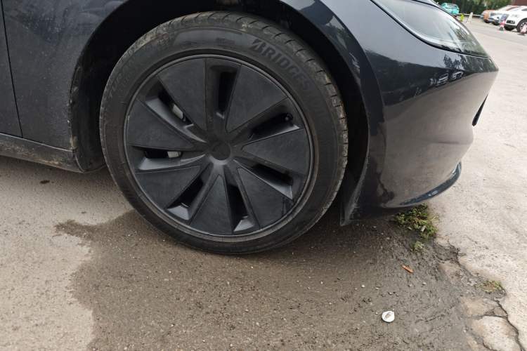 Used Tesla Model 3 2025 Rear-Wheel-Drive Version