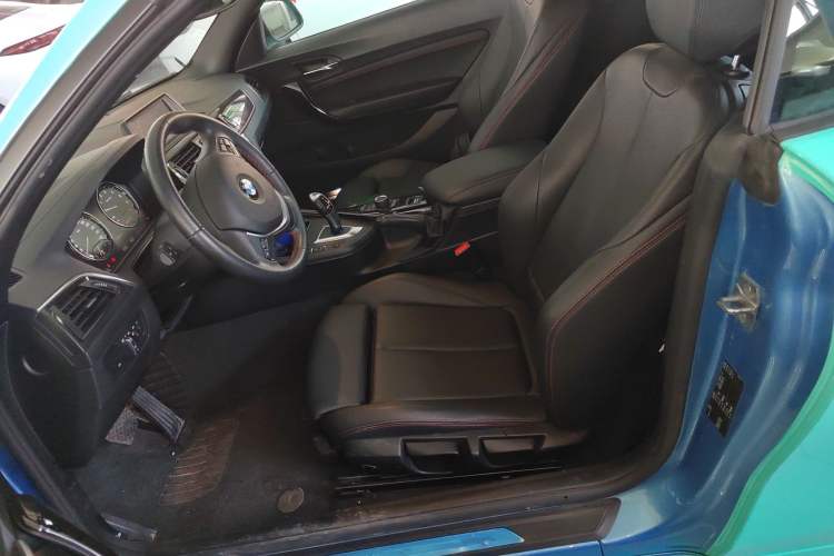 Used BMW 2 Series 2018 220i Convertible Coupe Sports Design Package