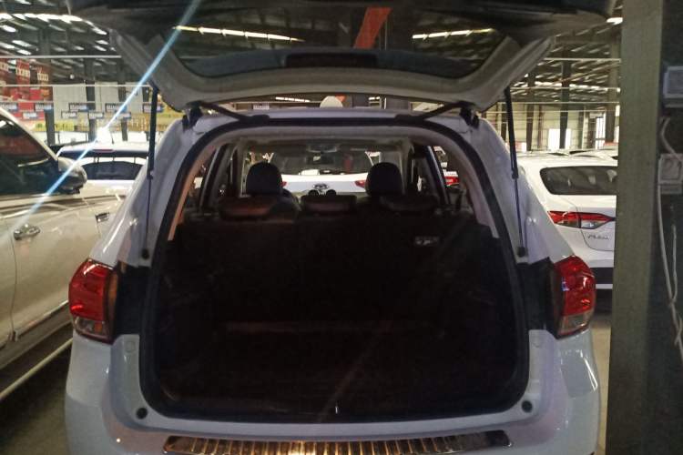 Used Haval H6 2016 Upgraded Model 1.5T Manual Two-Wheel Drive Elite Version
