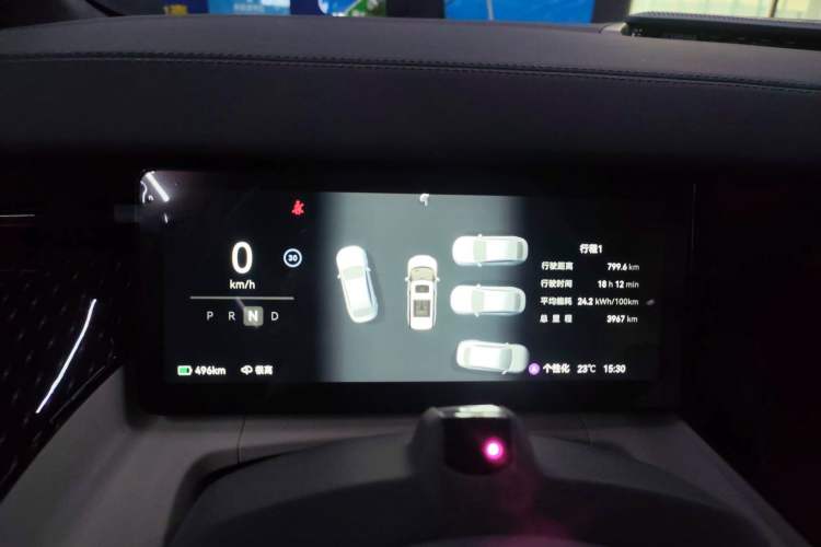 Used Zeekr 009 2024 7-Seater Aisle Version 108 kWh
