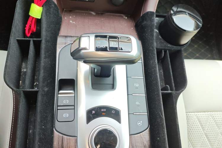 Used Great Wall Poer 2021 2.0T Global Version Automatic Gasoline 4x4 Prestige Standard Box with Trailer Capability GW4C20B