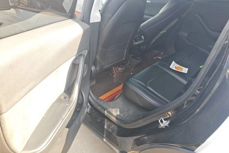 Used Tesla Model Y 2022 Rear-Wheel-Drive Version
