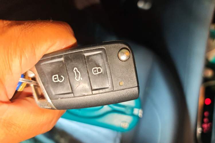 Used Jetta VS5 2019 280TSI Automatic Enjoyment Model Vehicle Key