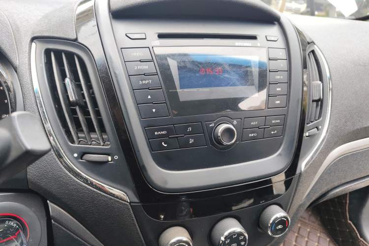 Used MG 5 2014 1.5T Automatic Luxury Model
