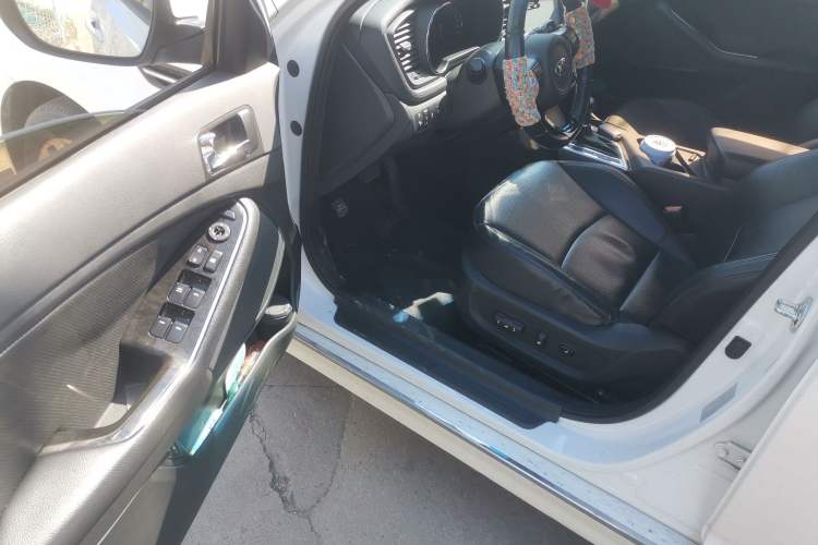 Used Kia K5 2014 2.0L Automatic LUXURY