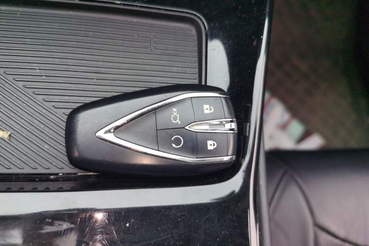 Used Changan Ruicheng PLUS 2023 1.5T DCT Prestige Edition
