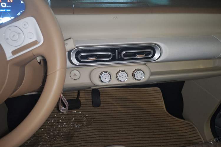 Used Wuling Hongguang MINIEV 2024 3rd Generation 215km Youth Edition