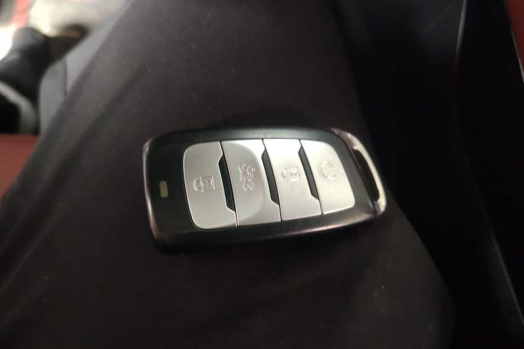 Used Changan CS85 COUPE 2019 2.0T Automatic Luxury Edition China VI Standard
