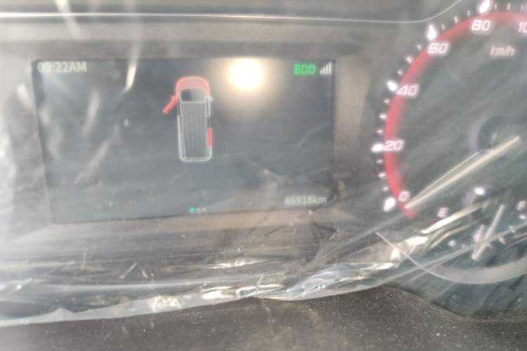 Used Iveco Fidato 2023 C30 Passenger Van 2.0T 93kW Manual Transmission Xingtu Edition Low Roof Instrument Cluster