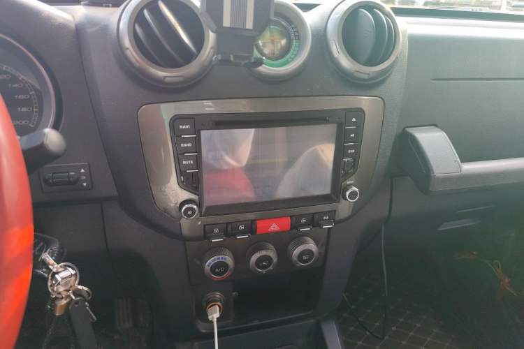 Used BAIC Off-Road BJ40 2014 2.4L Manual Cross-Country Edition