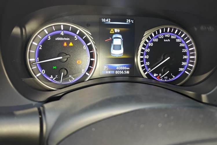 Used Infiniti Q60 2017 S 2.0T Luxury Sport Edition
