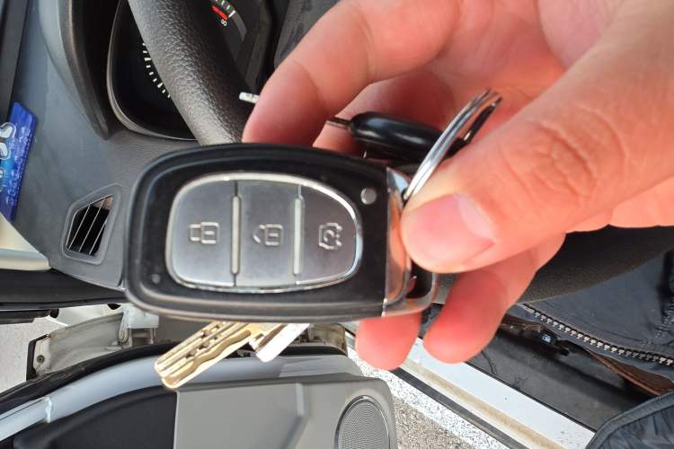 Used HYOSOW H3 2016 H3F 1.5L Manual Prestige Edition
