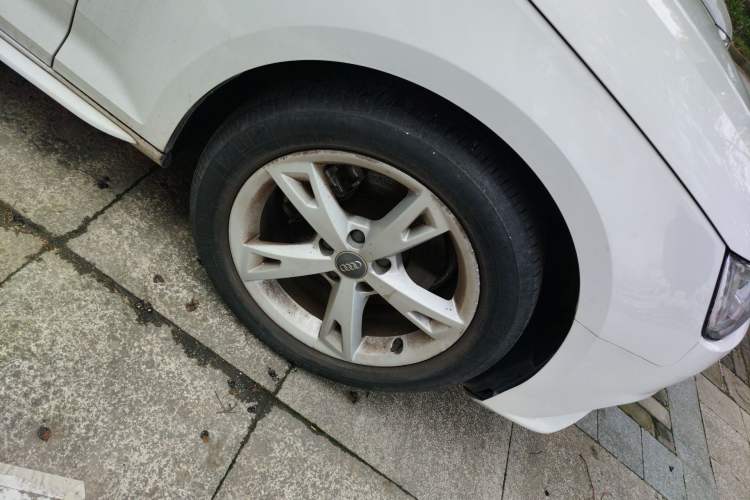 Used Audi A4L 2017 Plus 40 TFSI Fashion Model
