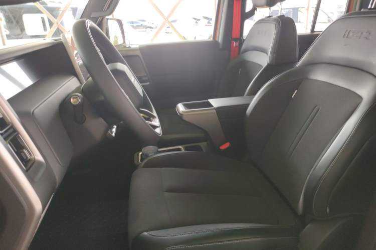 Used iCAR V23 2026 Model V23S 501 Four-Wheel Drive Peak Performance Edition Left Front Seat