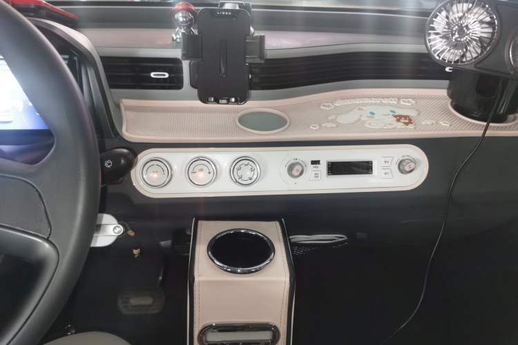 Used Wuling Hongguang MINIEV 2022 Macaron Premium Model – Lithium Iron Phosphate