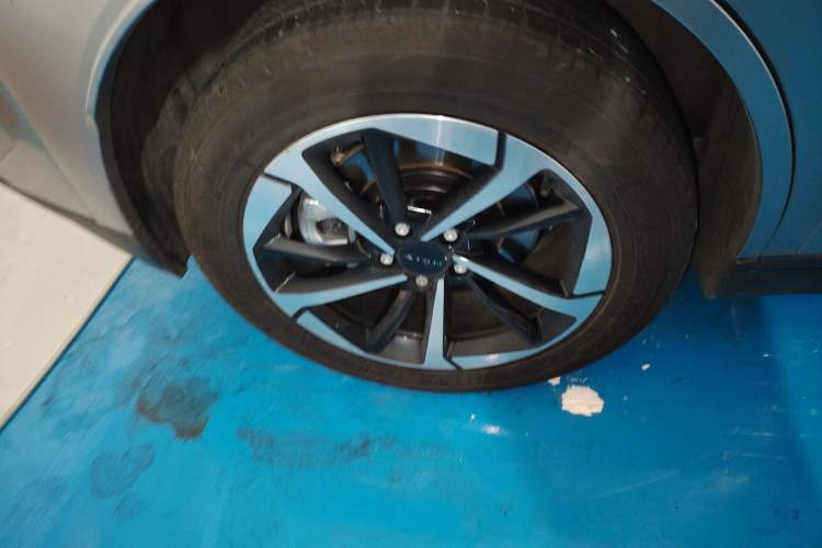 Used AION Y 2025 Plus 510 Enjoy Edition Exterior 5