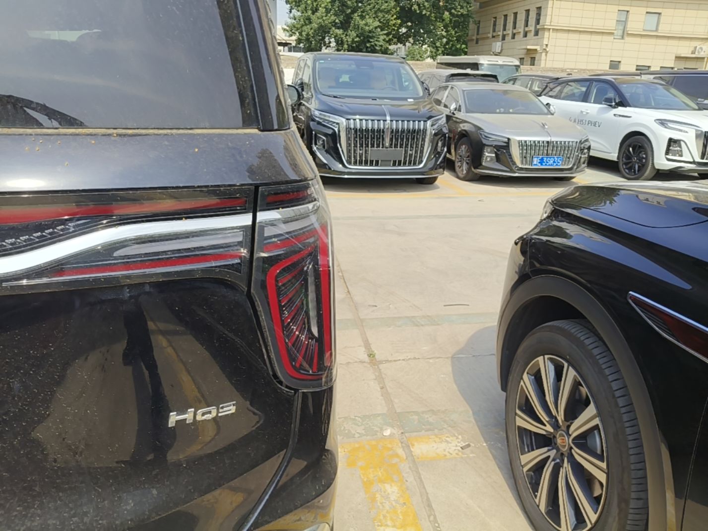 Hongqi HQ9 2023 2.0T Smart Connect Flagship Edition - Chinese Trim Xiang — снимка 9