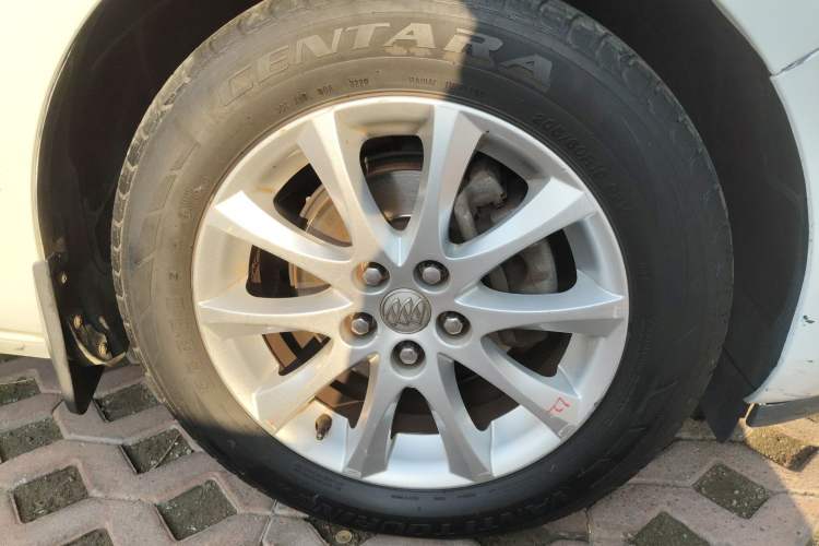 Used Buick GT 2012 XT 1.6L Automatic Fashion Edition
