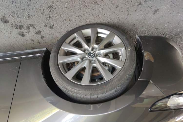 Used Mazda 3 Axela 2021 2.0L Automatic Zhiya Edition Left Front Wheel Hub