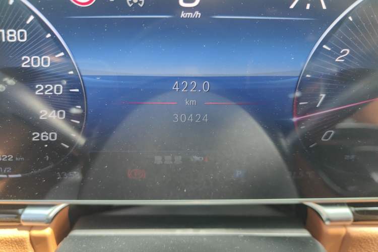 Used Mercedes-Benz S-Class 2021 S 400 L Luxury Model Odometer Close Up