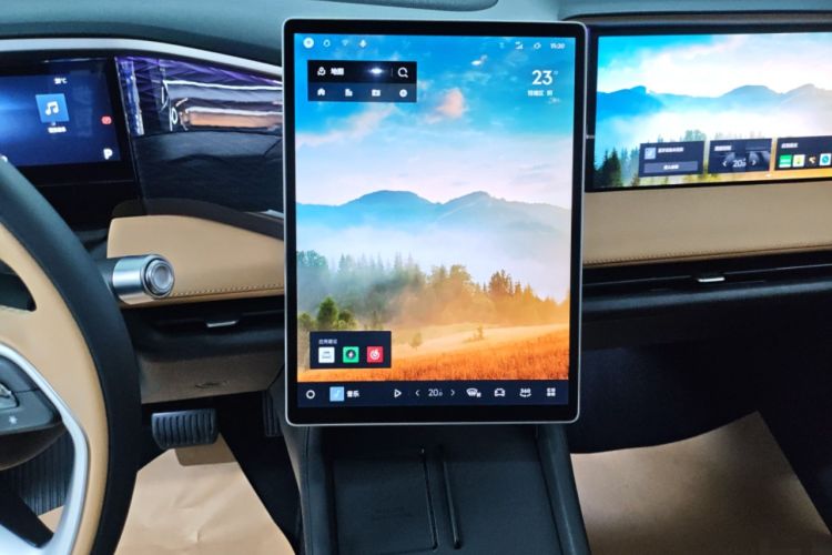 Used Geely Galaxy L7 2024 1.5T 115 km MAX Dragon Edition Audio And AC Panel