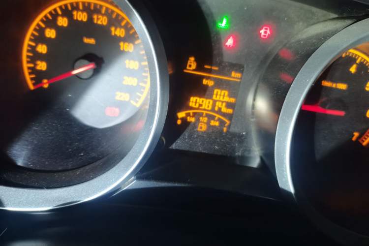 Used Brilliance H230 2012 1.5L Manual Comfort Edition