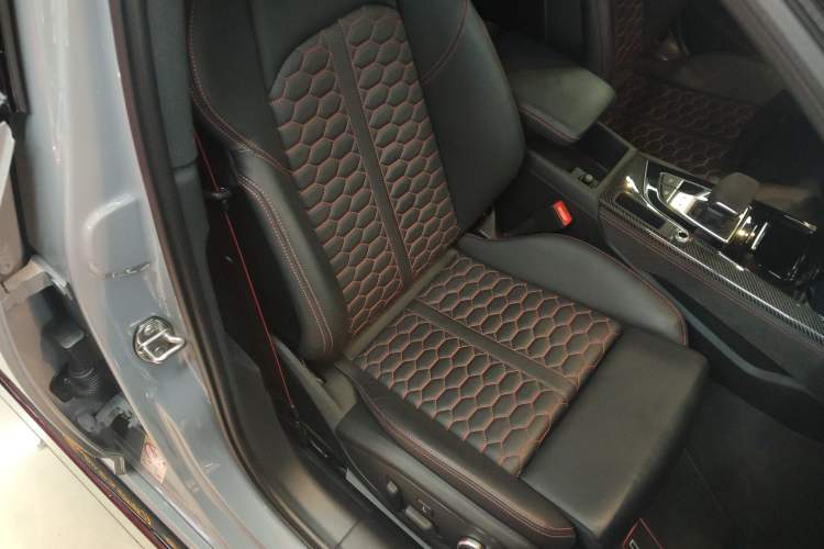 Used Audi RS 4 2022 RS4 Avant Obsidian Edition
