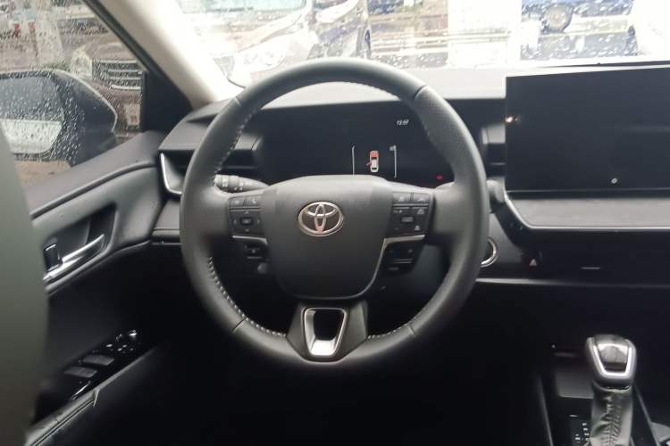 Used Toyota Camry 2024 2.0G Prestige Edition
