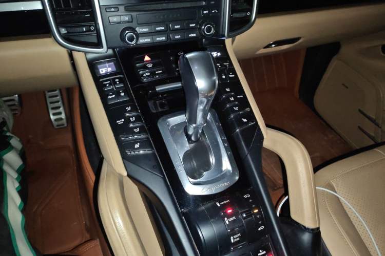 Used Porsche Cayenne E-Hybrid 2016 Cayenne S E-Hybrid 3.0T