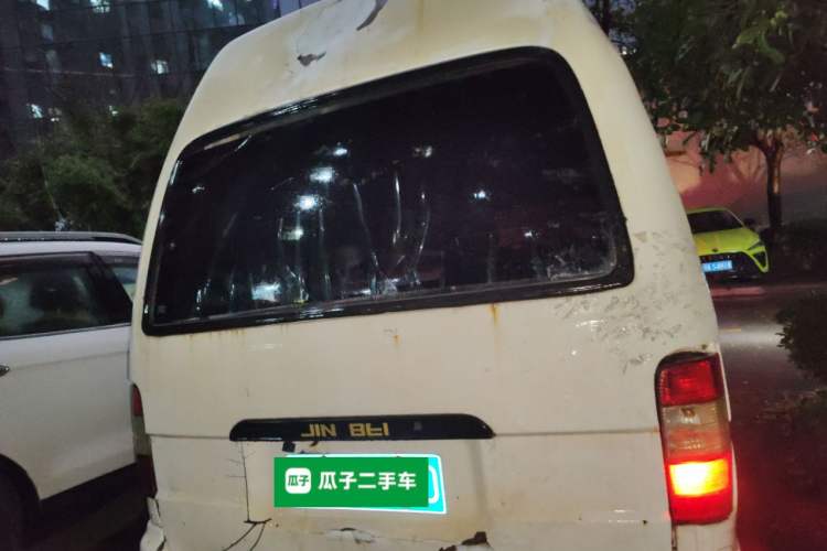 Used Jinbei Hiace 2011 2.0L 5th Generation Xiangyun Comfort Version 4G20D4B