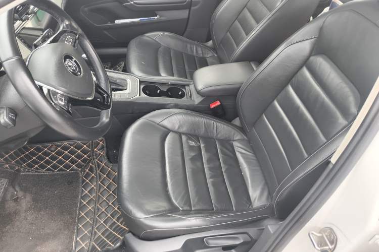 Used Volkswagen Lamando 2015 280TSI DSG Comfort Edition
