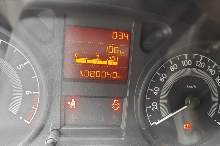 Used Peugeot 301 2014 1.6L Manual Comfort Edition Odometer Close Up