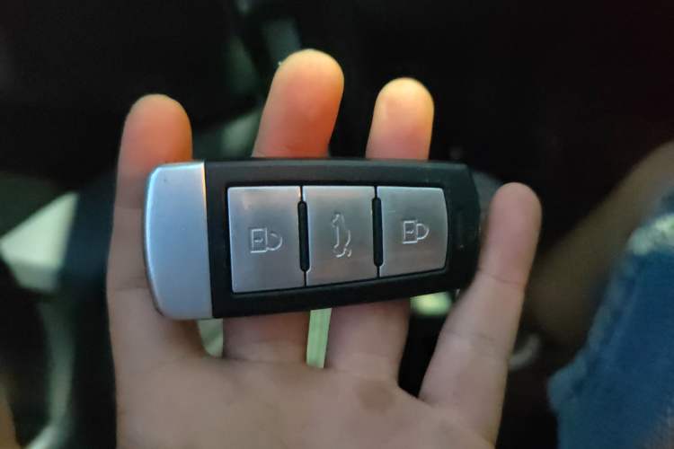 Used Zotye Domy X5 2015 1.5T Manual Luxury Model China V Standard
