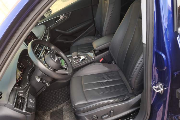 Used Audi A4L 2019 40 TFSI Fashion Version China V Left Front Seat