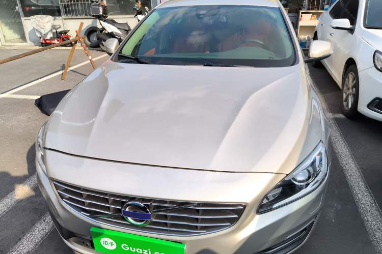 Used Volvo S60 2018 S60L T4 Zhiyuan Edition
