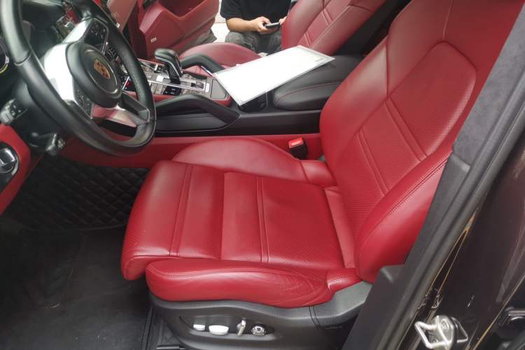 Used Porsche Cayenne E-Hybrid 2021 Cayenne E-Hybrid 2.0T
