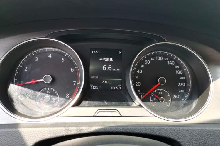 Used Volkswagen Golf 2016 1.6L Automatic Comfort Model Instrument Cluster