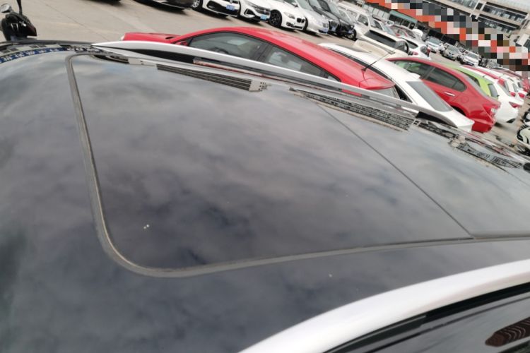 Used Volkswagen Tiguan L 2022 330TSI Automatic Two-Wheel Drive R-Line Enhanced Edition
