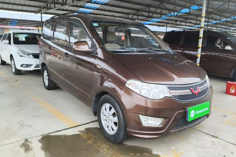 Used Wuling Hongguang 2014 1.5L S Standard Version
