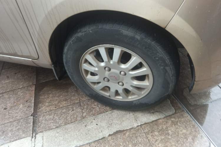 Used Wuling Rongguang V 2016 1.5L Standard Version
