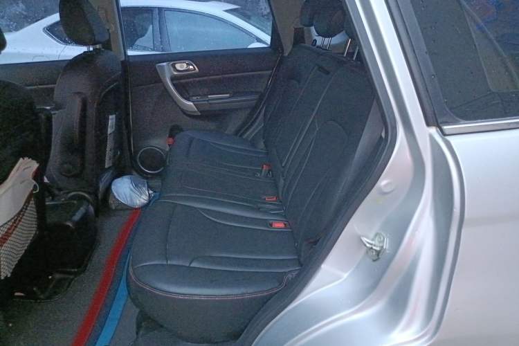 Used Haval H6 2016 Upgraded Model 1.5T Manual Two-Wheel Drive Elite Version
