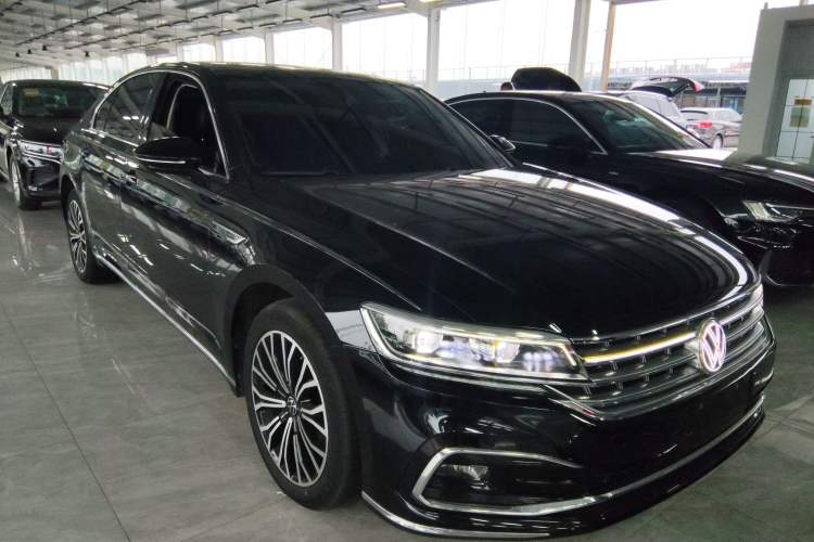Used Volkswagen Phideon 2021 380TSI Luxury Edition