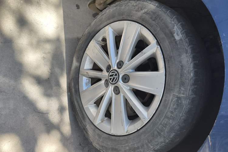 Used Volkswagen Jetta 2013 1.6L Manual Comfort Model
