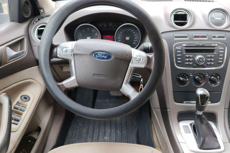 Used Ford Mondeo 2011 2.3L Fashion Edition