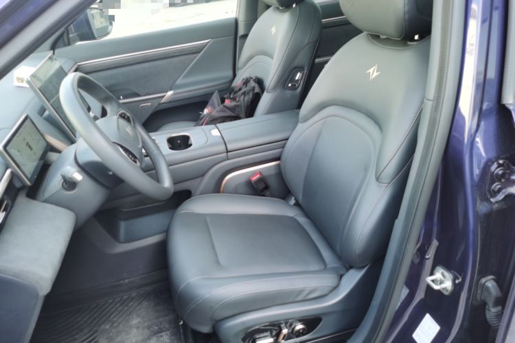 Used Dongfeng eπ eπ008 2024 636Max All-Electric Version 6 Seats